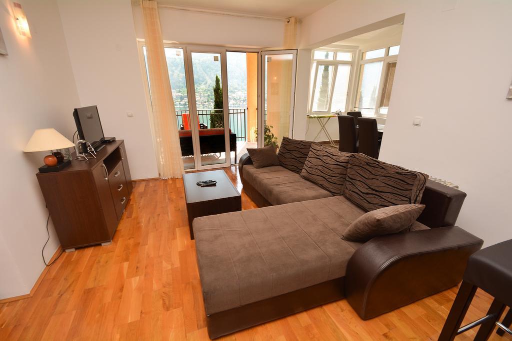 Apartments Panorama Котор Екстериор снимка