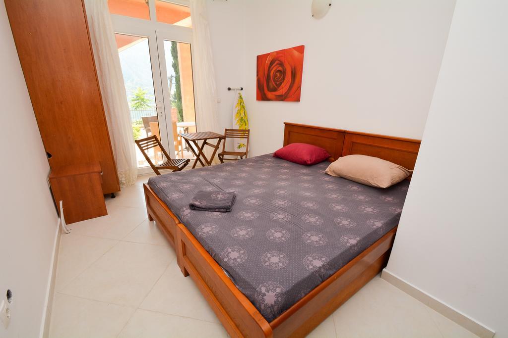 Apartments Panorama Котор Екстериор снимка